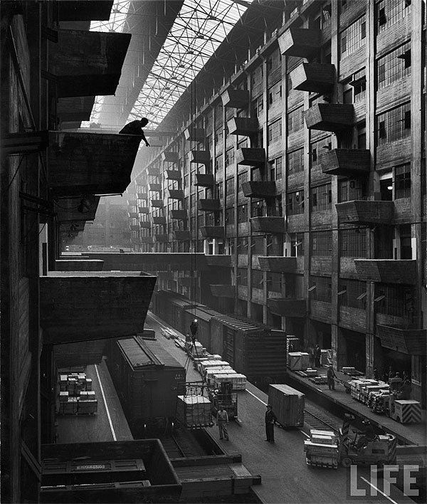 Андреас Фейнингер (Andreas Feininger) один из лучших фотографов ХХ века